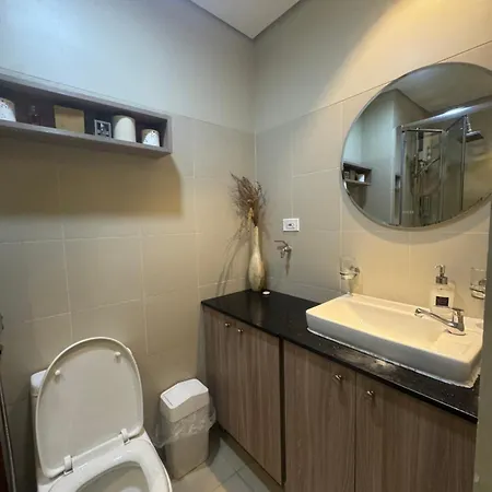 Fame Residences Condotel Greenfields