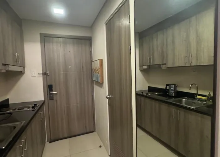 Fame Residences Condotel Greenfields Apartahotel 3*